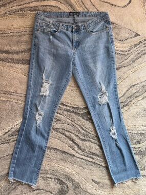 No Boundaries Distressed Light Blue Cropped Ankle Jeans
